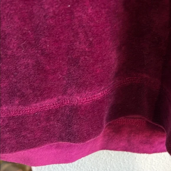 Talbot’s Velvet V-Neck Tunic Top - Rich Magenta Purple‎ - Picture 4 of 4